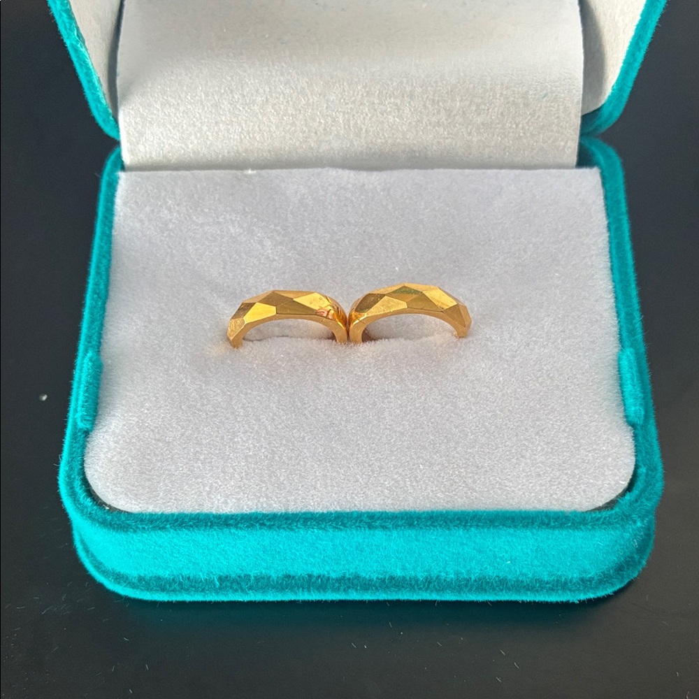 22k Solid Gold Faceted 1 cm Huggie Hoops Earrings Set, 2.1 Grams of 22k Gold